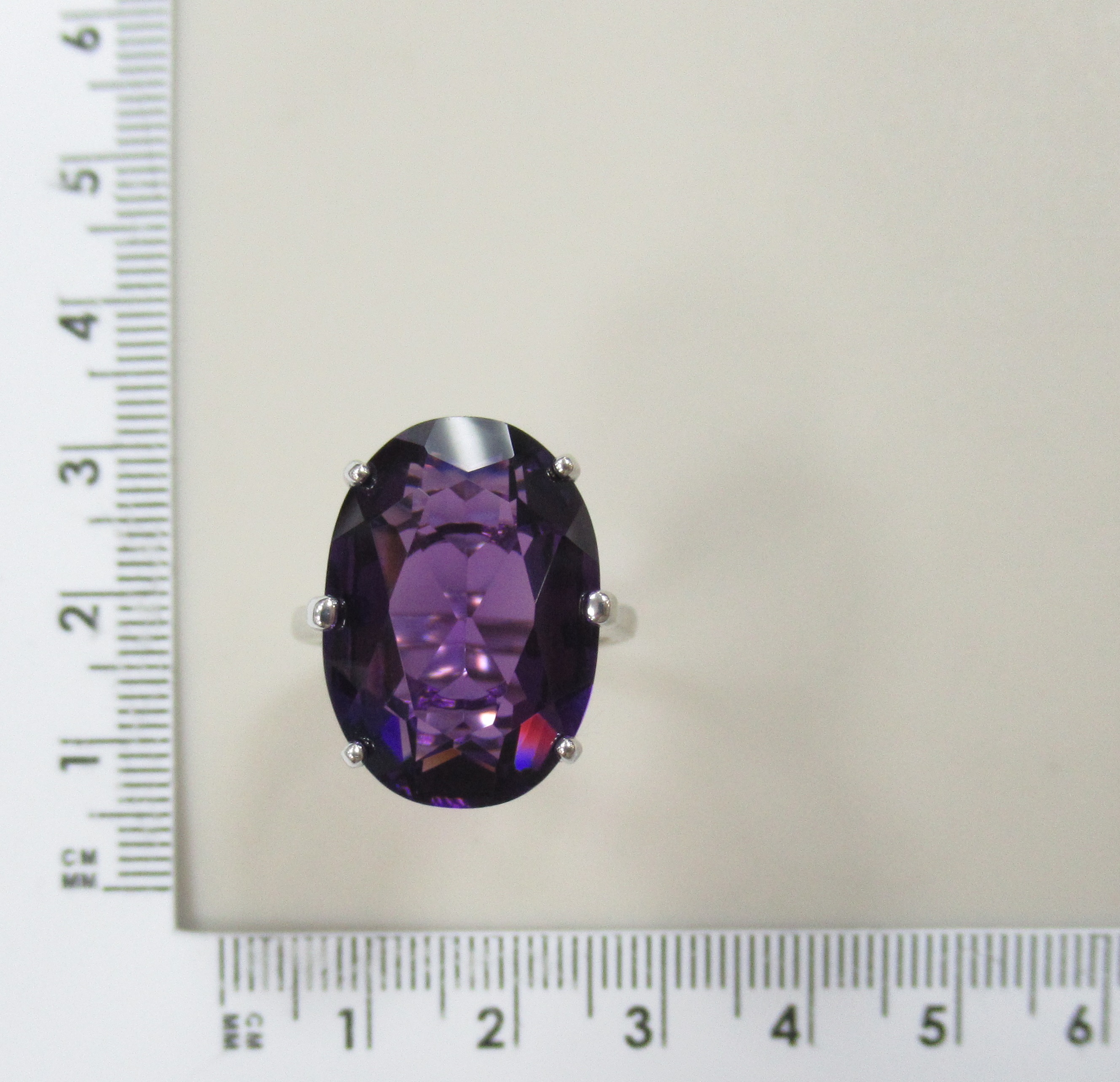 Серебряное кольцо с аметистом